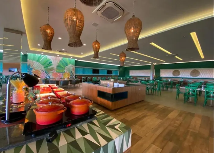Hot Beach Suites