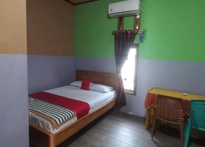 Reddoorz At Hotel Gloria Borong Labuan Bajo