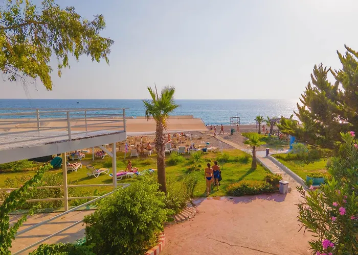 Elysium Elite Hotel&Spa