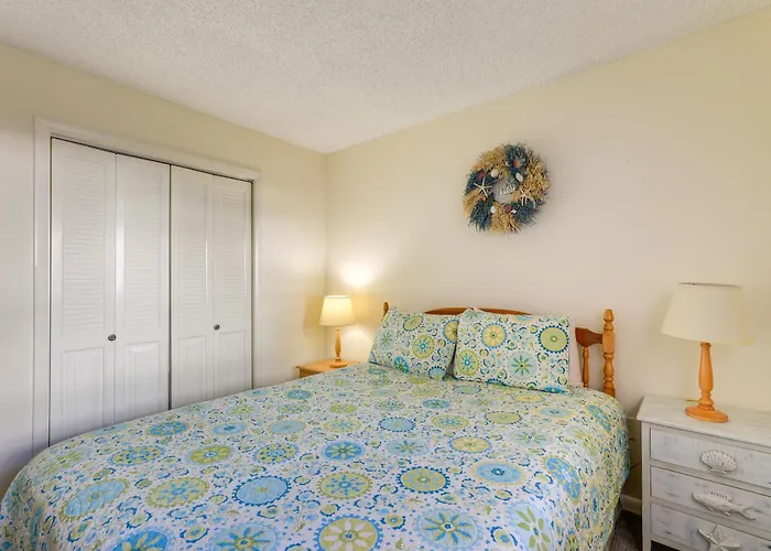 Central Cocoa Beach Condo W/ View, Steps To Beach!