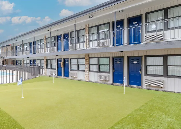 Motel 6 Boerne TX