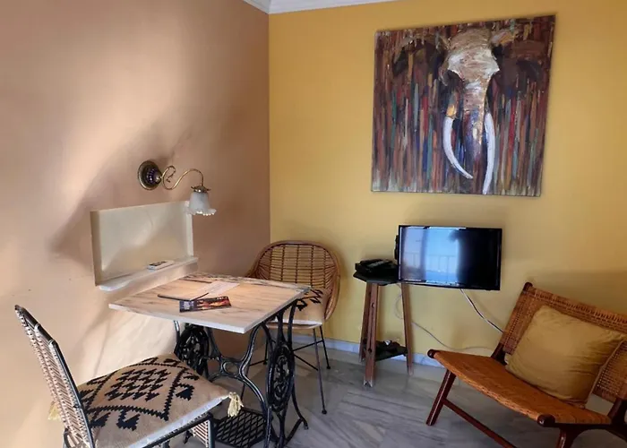 Estudio superior con vistas y pequeña terraza en Maro