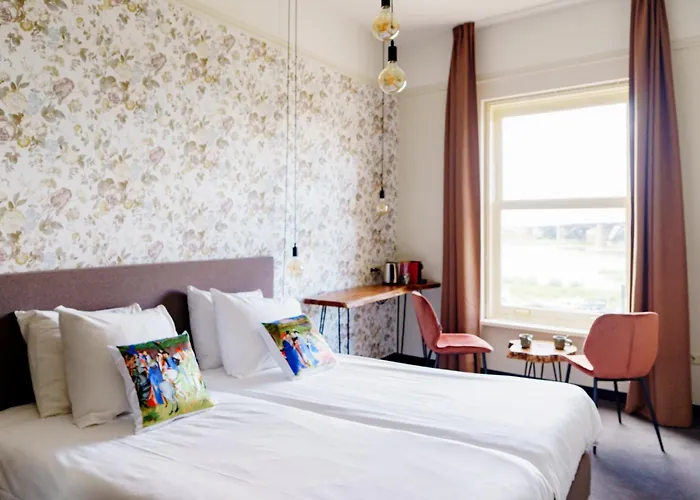 Hotel Courage Waalkade