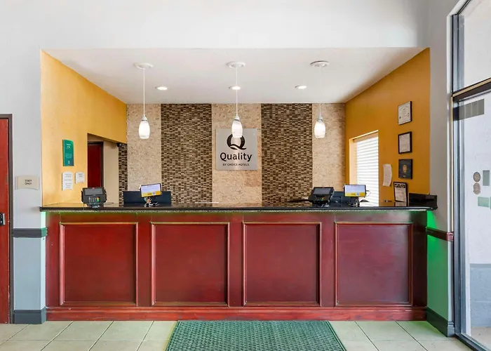 Quality Inn & Suites Wichita Falls I-44