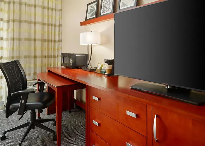Courtyard By Marriott Baton Rouge Acadian Centre/Lsu Area