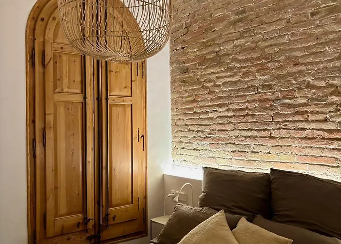 Cozy Suite In A Historic House Near The Sea