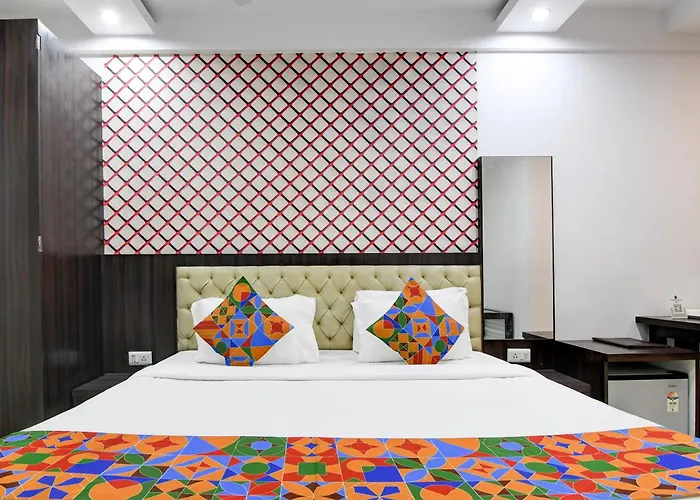 Fabhotel Prime Eco Park - New Town
