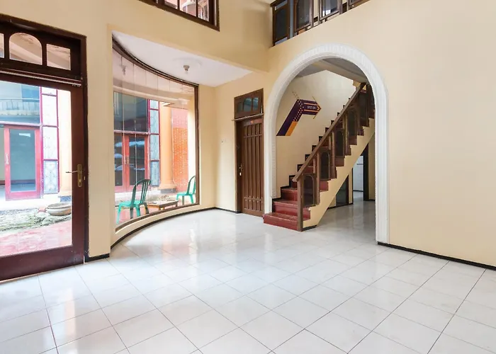Hotel O Safira Family Residence Syariah