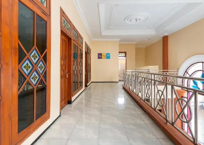 Hotel O Safira Family Residence Syariah