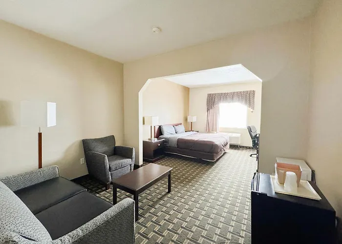 FairBridge Inn&Suites Batavia-Darien Amusement Park
