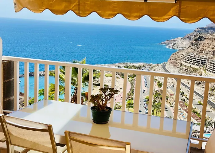 BALCON de AMADORES con vista al océano