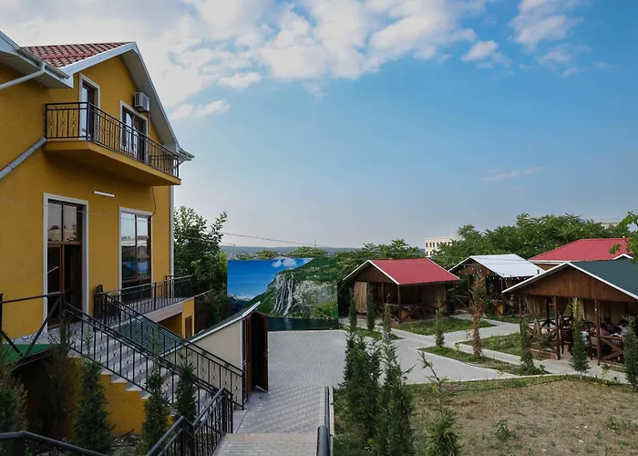 Vətən Hotel