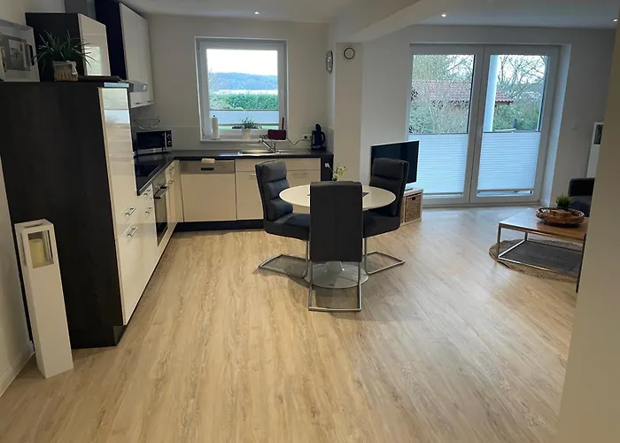 Ferienwohnung mit Seeblick