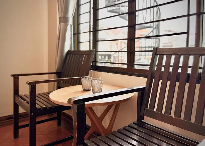 Bê Tông Residences Homestay