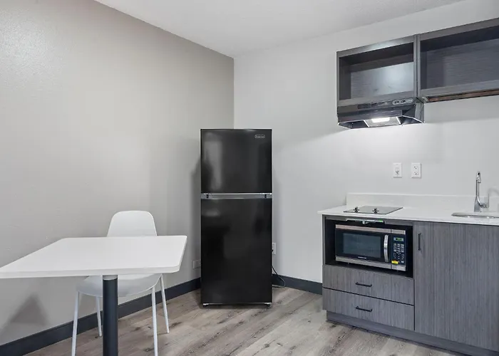 Southern Suites Pensacola Davis