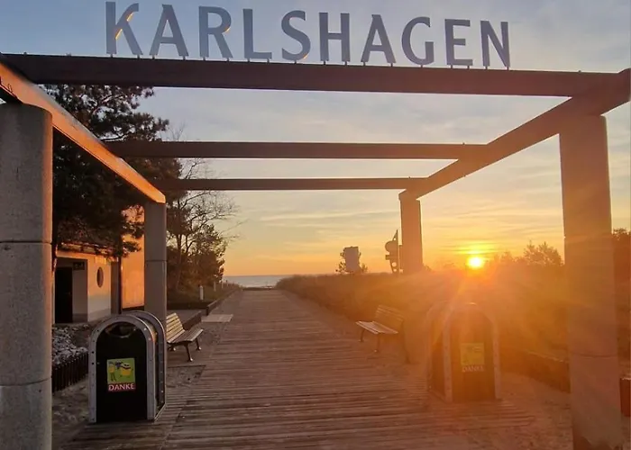 Fewo Wellenreiter Usedom 200 m zum Strand mit Balkon Parkplatz Wlan
