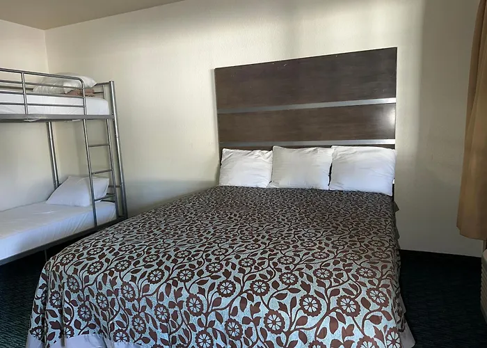 Elevation Lodge