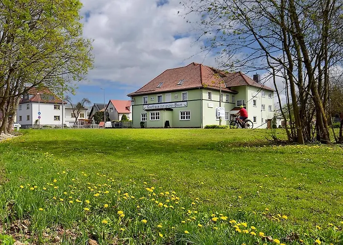 Cafe Und Hotel Zum Gruenen Baum