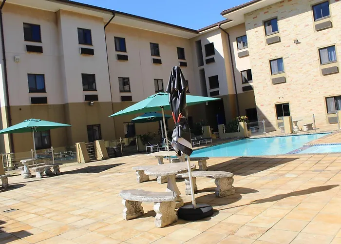 Hampshire Hotel - Ballito