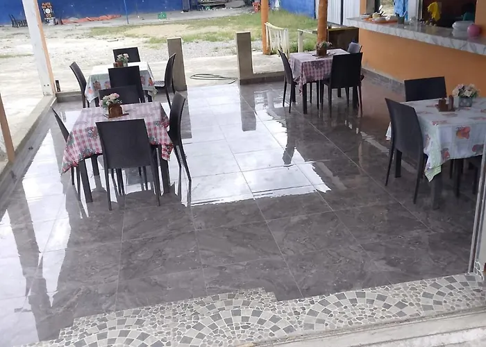 Hotel Dona Kila
