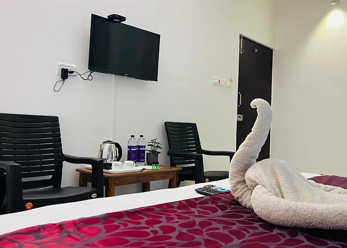 The Plaza, Very Close To Indira Gandhi Square, Near Sri Kamatchi Hotel, 100 Feet Road, Pondicherry - Bmc