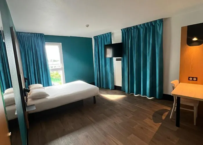 B&B Hotel Paris Romainville Noisy-Le-Sec