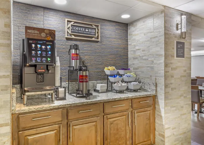 Best Western Plus Raleigh Crabtree Valley Hotel