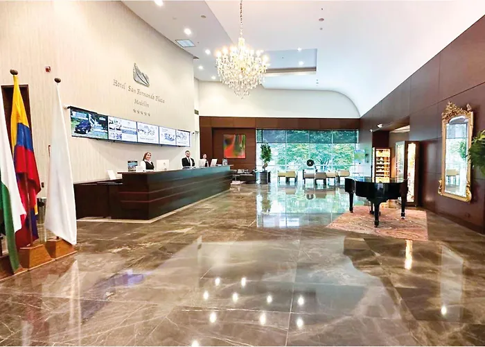 Hotel San Fernando Plaza