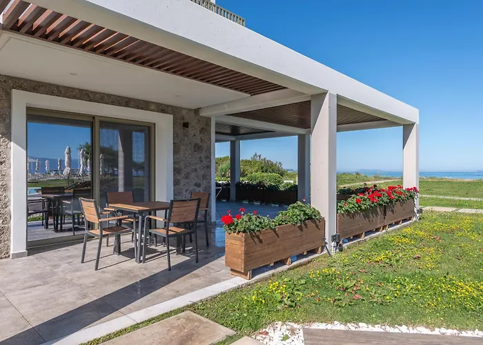Thalassa Suites Almiros Beach