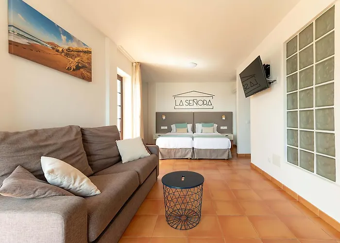 Apartamentos La Cebada