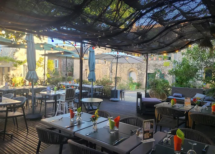 Auberge De L Helvie Chez Coco & Ricou