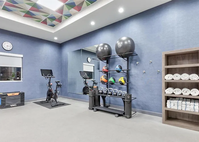 Home2 Suites By Hilton Paris