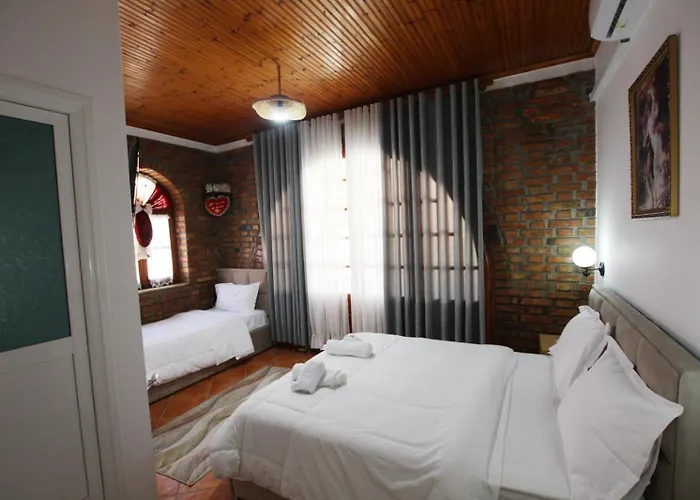 Hotel Buzi Berat