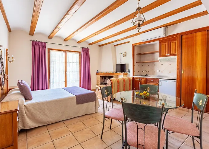Hotel Rural Serrella