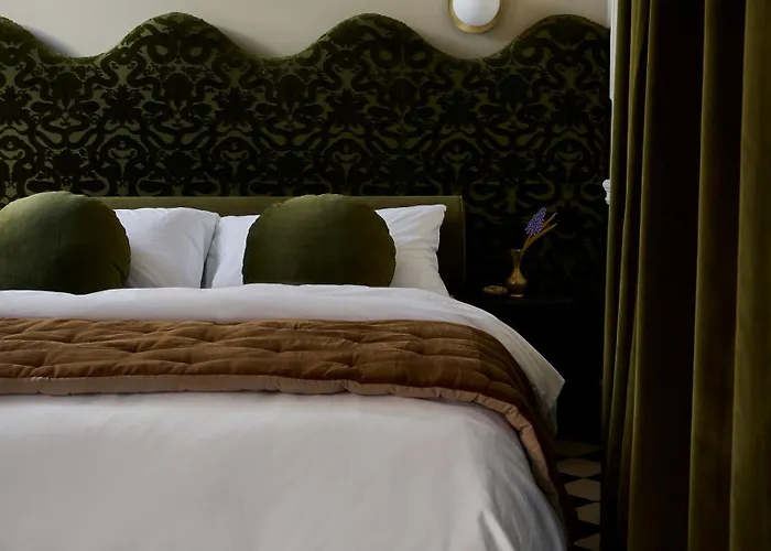 Hotel Julie