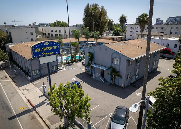 Hollywood City Inn