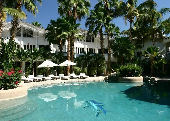 Club Cascadas De Baja