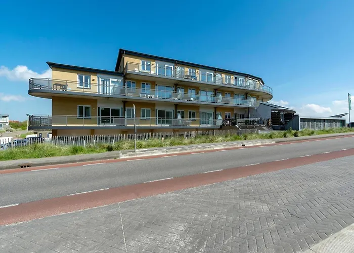 Apartment In Netherlands Near The Beach