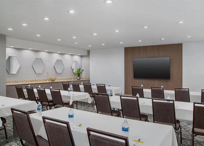 Hampton Inn & Suites Dallas-Arlington North-Entertainment District