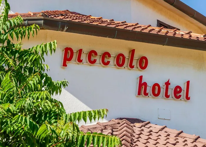 Piccolo Hotel