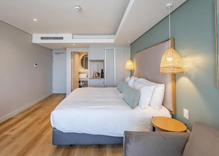 Plett Quarter Hotel - Lion Roars Hotels&Lodges