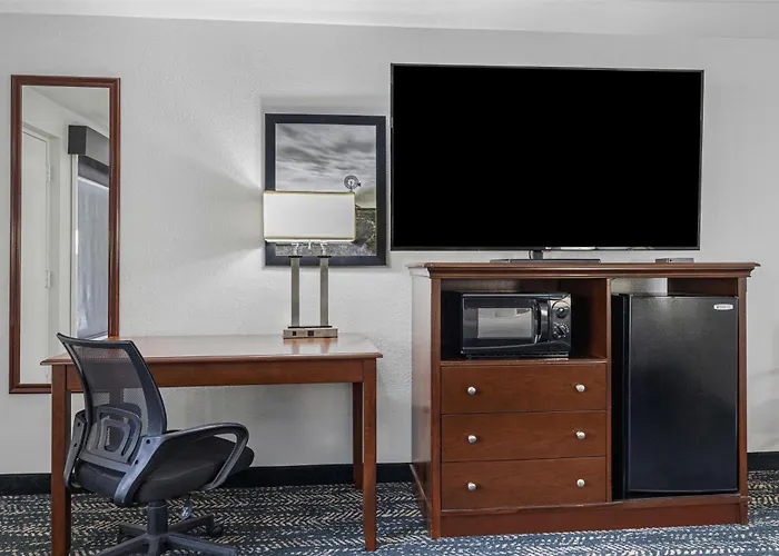Best Western Canton Inn