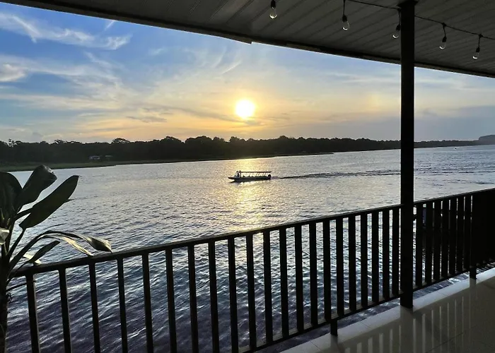 Hotel Angsa River View Tortuguero