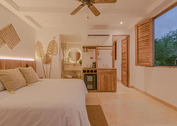 Islawa Soy Local - Isla Privada