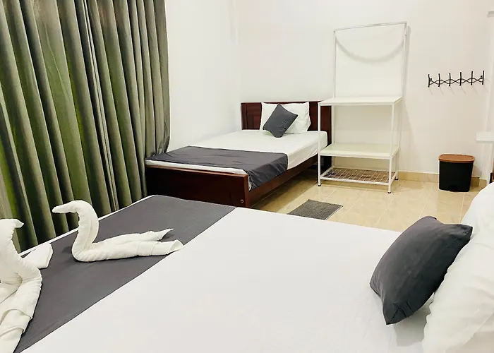 Hotel Jay R