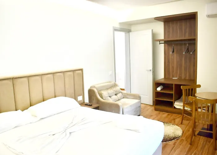 Adriatik Hotel