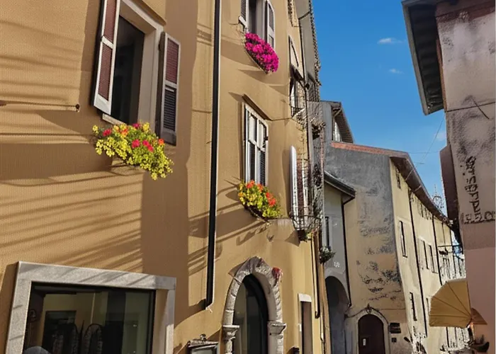 Hotel Modena Old Town