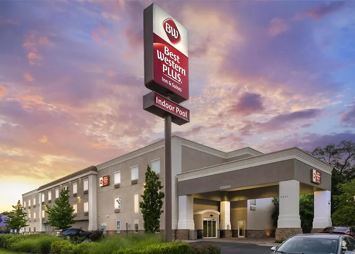 Best Western Plus Eastgate Inn & Suites