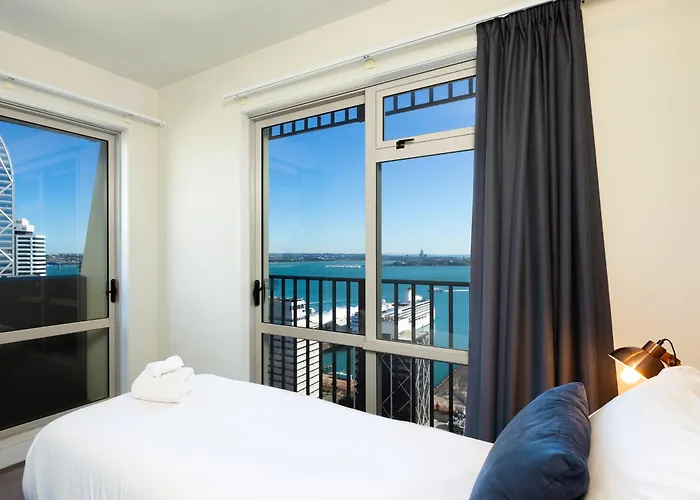 Auckland Harbour Suites