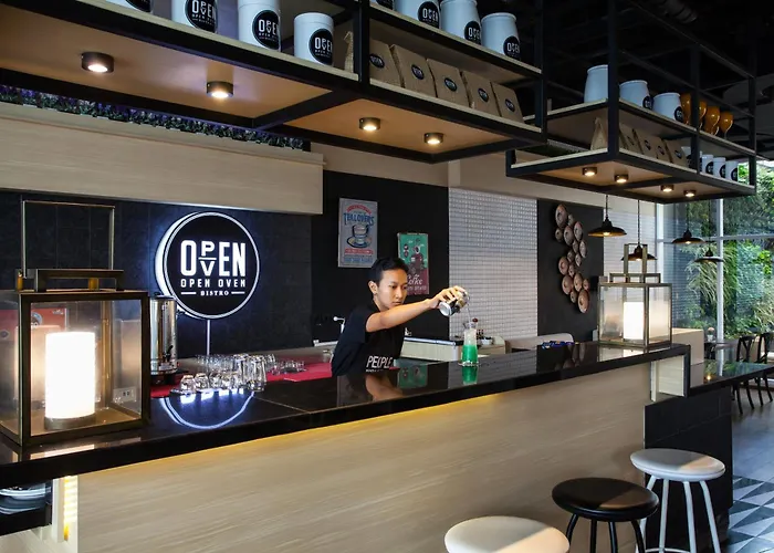 Maxonehotel Tidar Surabaya